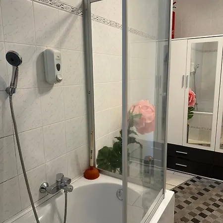 Jasmin B Hostel *
