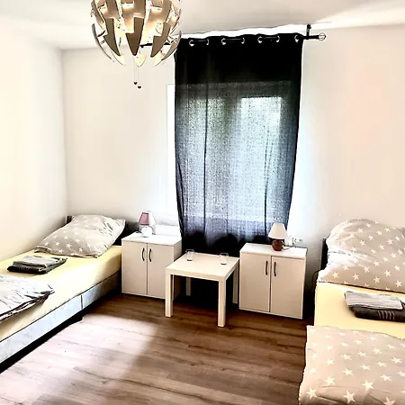 Jasmin B Hostel *